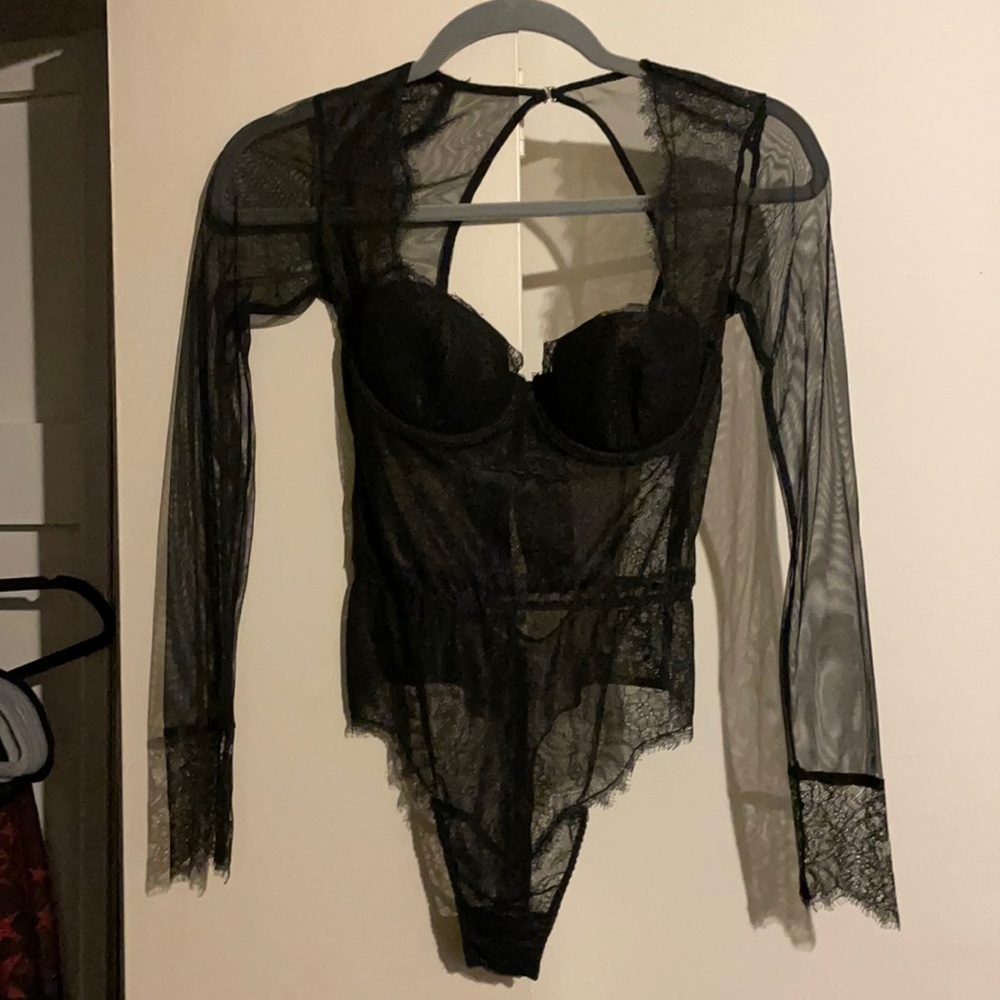 Victoria’s Secret lace bodysuit with tags cut off.  Size 32B